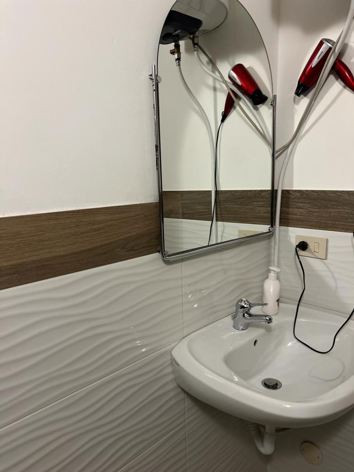 Venice Rooms Arian 01 Местре Екстериор снимка